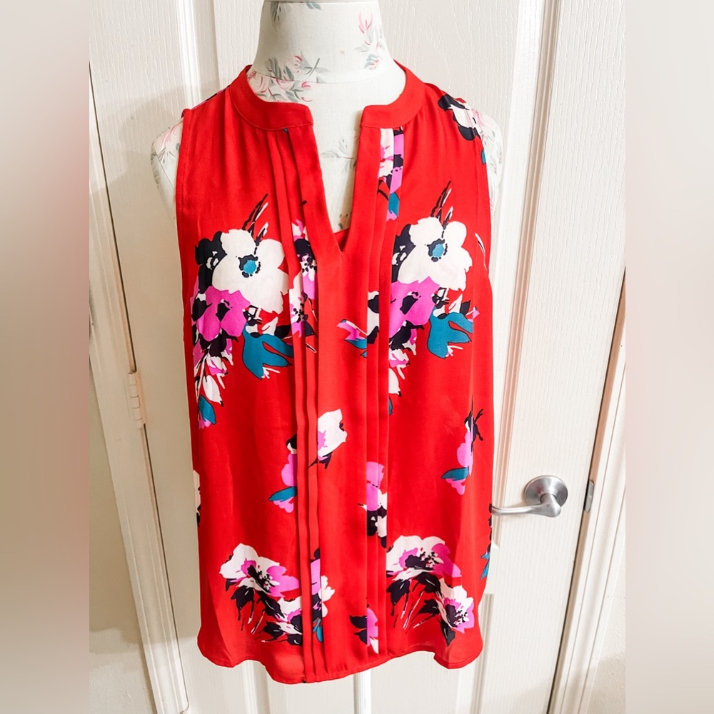 41 Hawthorn Red Floral Sleeveless Blouse
